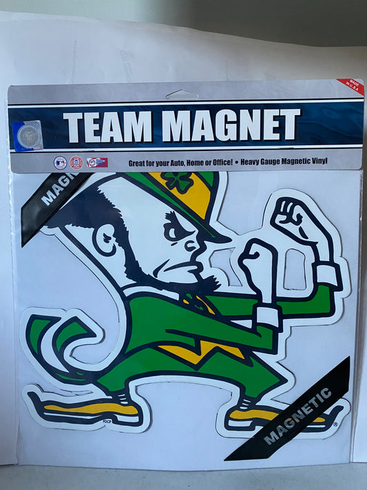 NOTRE DAME FIGHTIN’ IRISH CAR MAGNET