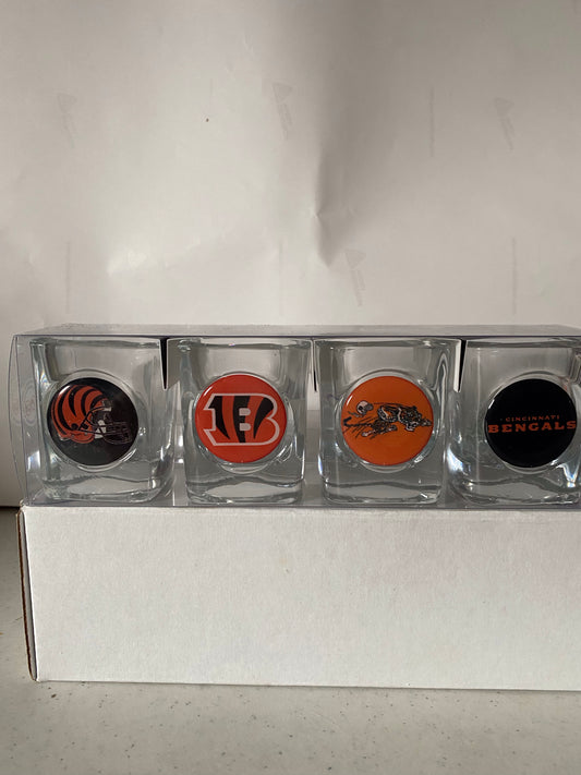 CINCINNATI BENGALS SET OF SHOT GLASSES