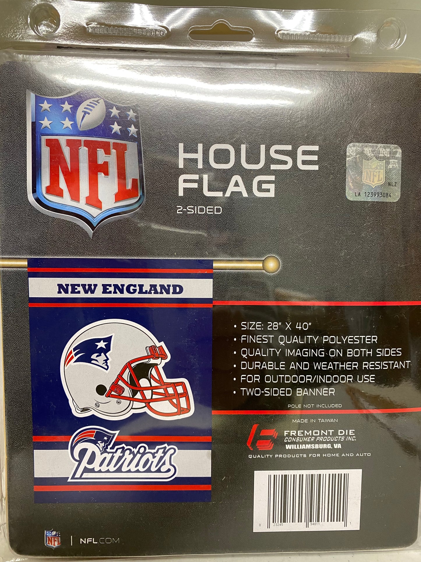 NEW ENGLAND PATRIOTS 2- SIDED   HOUSE FLAG