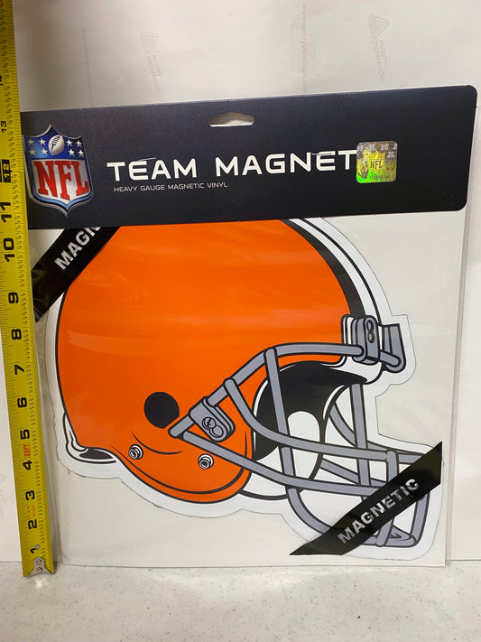 CLEVELAND BROWNS CAR MAGNET