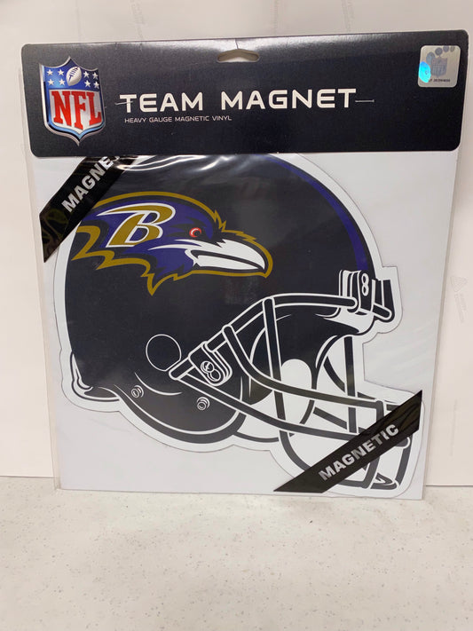 BALTIMORE RAVENS HELMET   LARGE CAR MAGNET